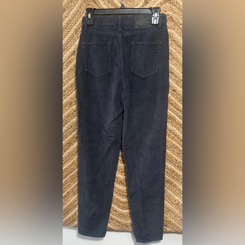 Urban Outfitters BDG Black Corduroy High Rise Mom Jeans/Pants,Straight Leg,26 - Picture 3 of 9